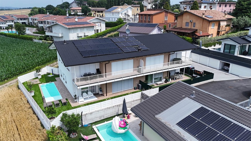 Agenzia Immobiliare a Sirmione, Moniga, Manerba, Padenghe, Carzago, Calvagese, Peschiera, Lonato, Soiano, Desenzano